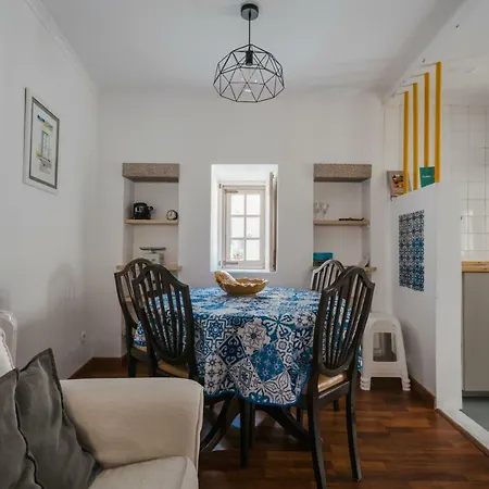 Touriga 30 - Coracao De Alfama Апартаменты *